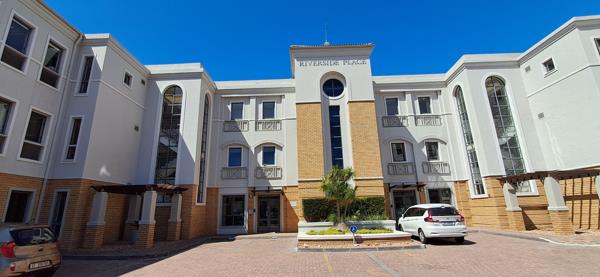 186  m² Office Space