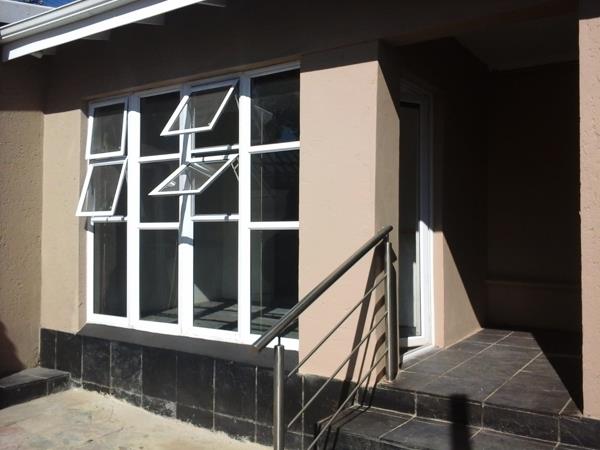 1 Bedroom Garden Cottage