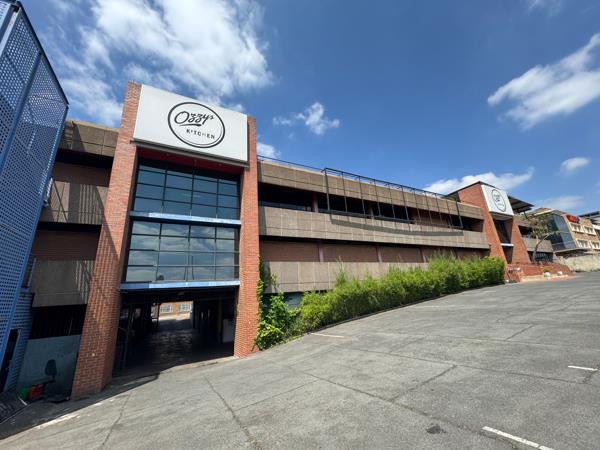 3 425  m² Industrial space