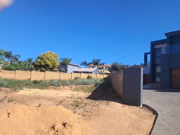 668 m² Land