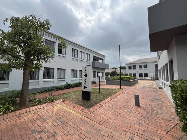 90  m² Commercial space