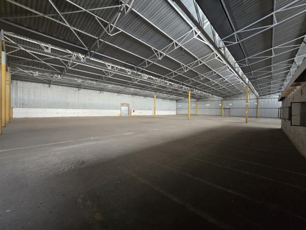 2 698  m² Industrial space