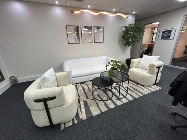 420 m² Commercial space