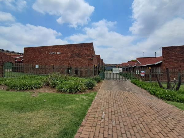 3 Bedroom Townhouse