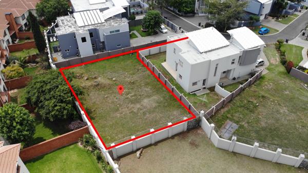 613 m² Land