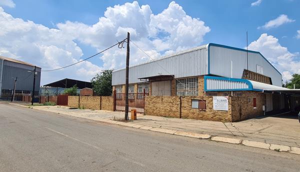 400  m² Industrial space