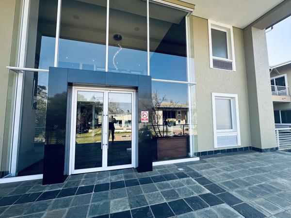 181  m² Commercial space