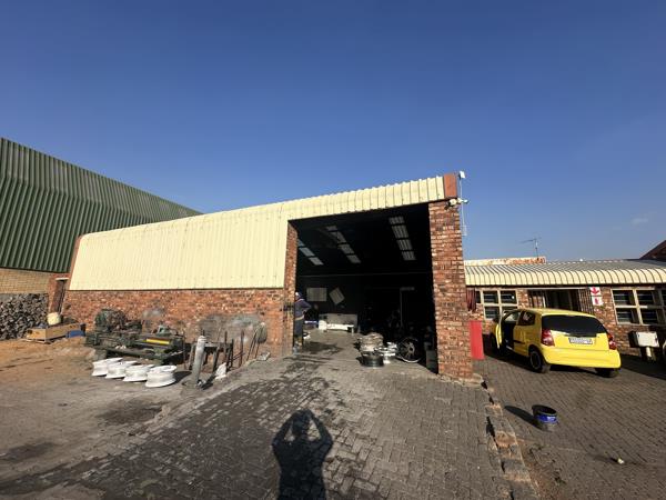 223  m² Industrial space