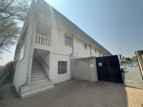 1 550  m² Industrial space