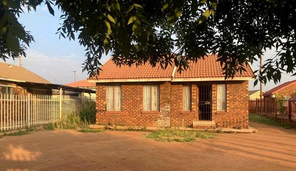2 Bedroom House