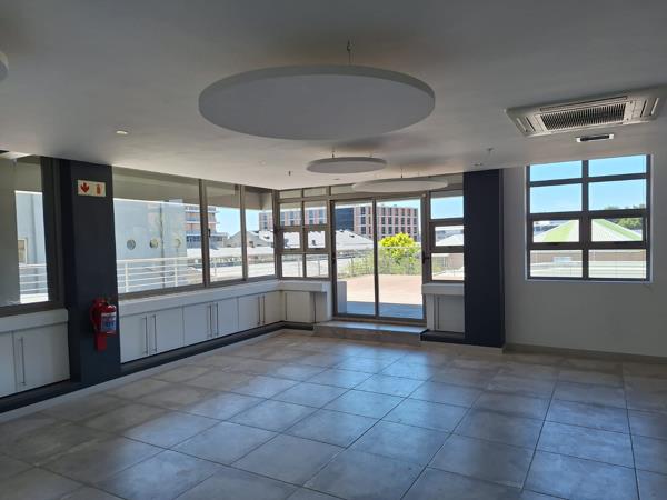 687.5  m² Commercial space