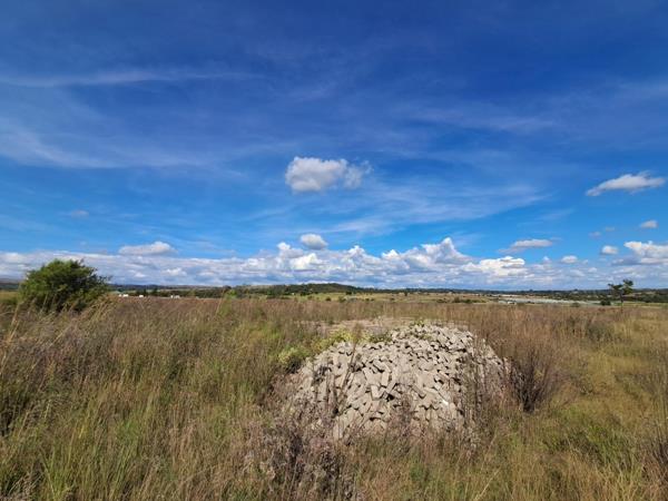 4.8 ha Land
