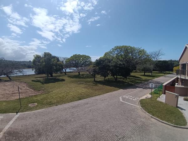 907 m² Land