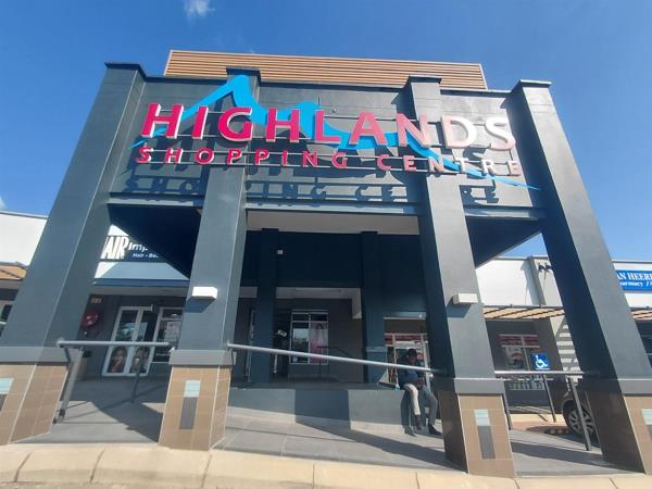 210  m² Retail Space