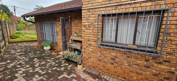 1 Bedroom Garden Cottage