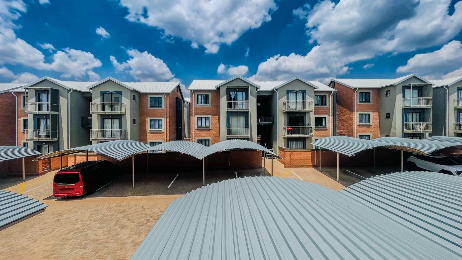 3 Bedroom Apartment for sale in Roodeplaat | T5295080 | Private Property