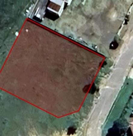 962 m² Land