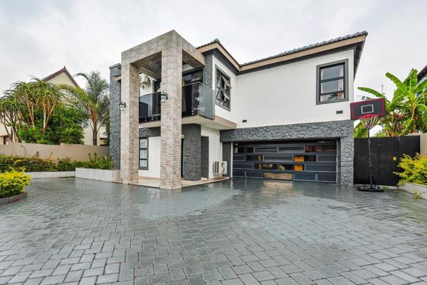 5 Bedroom House