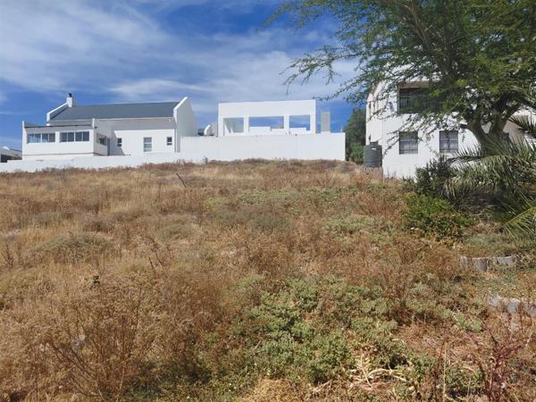 753 m² Land