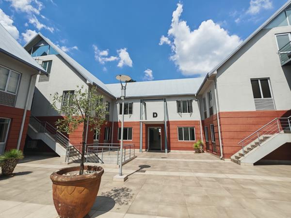 86  m² Commercial space