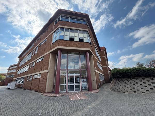 2 107.4  m² Industrial space