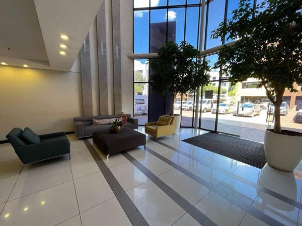 306  m² Commercial space