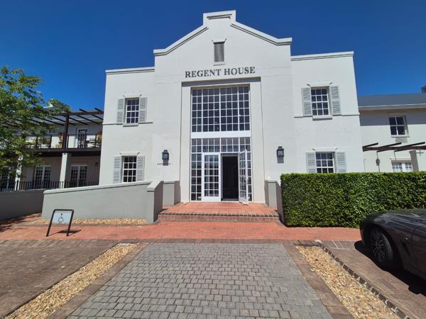 481  m² Commercial space