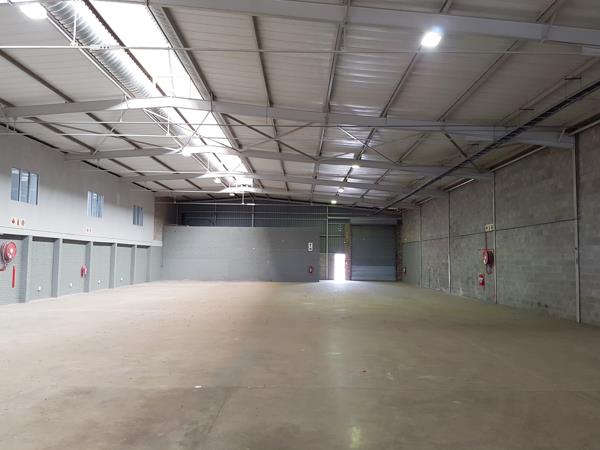 1 373  m² Industrial space