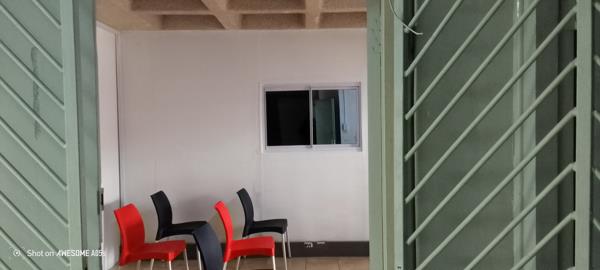 204  m² Commercial space