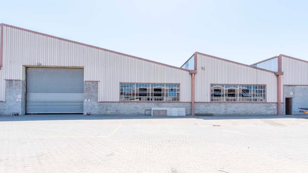 2 053  m² Commercial space