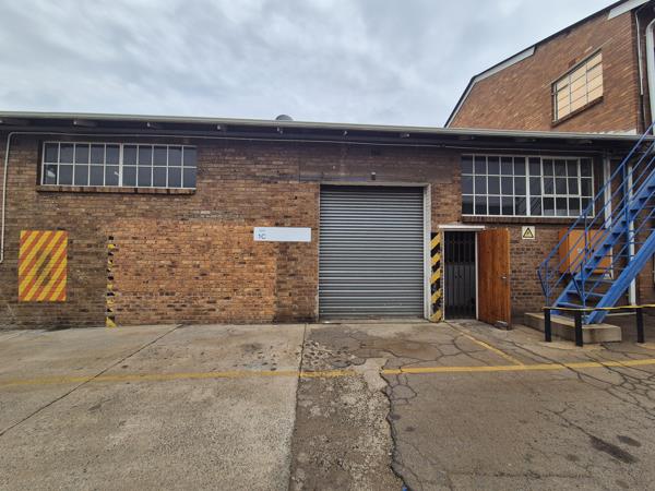 95  m² Industrial space
