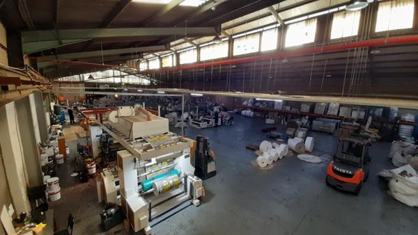 2 340  m² Industrial space