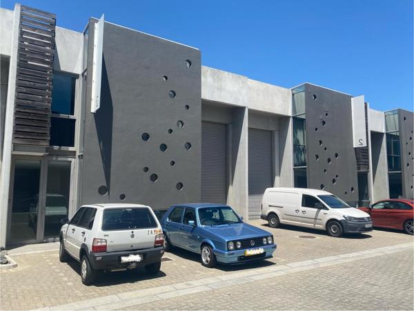 284  m² Industrial space