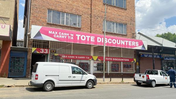 439 m² Commercial space