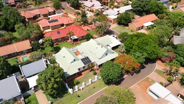 5 Bedroom House
