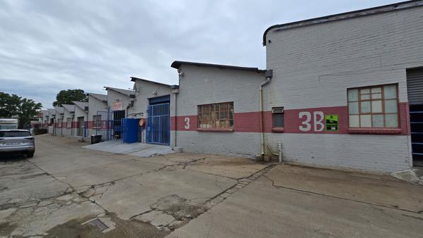 250  m² Industrial space