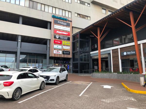 120  m² Retail Space