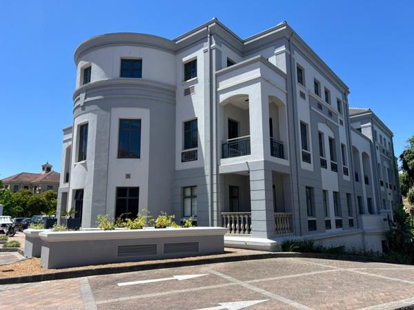 343  m² Commercial space