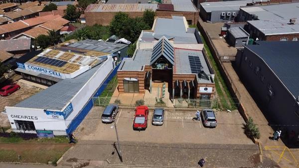 534  m² Commercial space