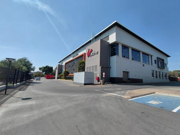 235  m² Commercial space