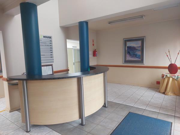 80  m² Office Space