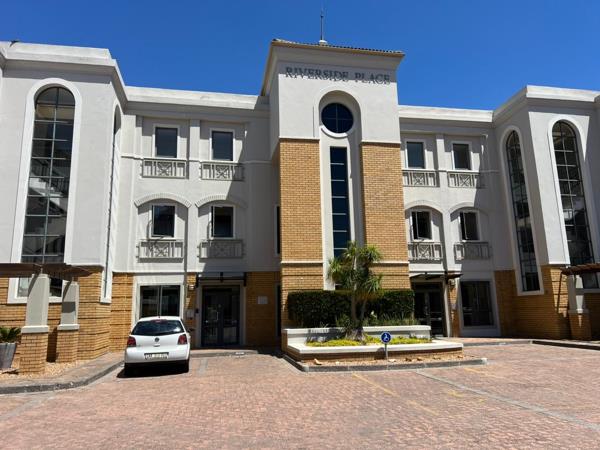 186  m² Commercial space