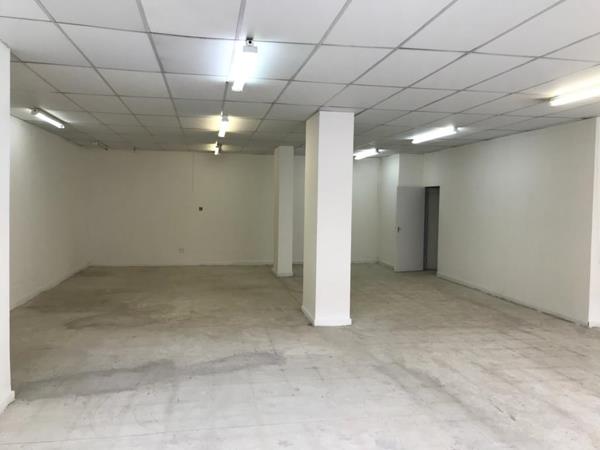 63  m² Retail Space