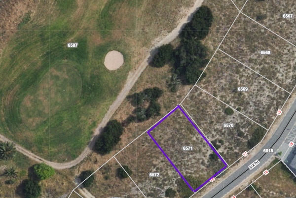 470 m² Land