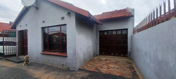 2 Bedroom House