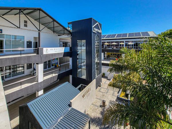 570.5  m² Commercial space