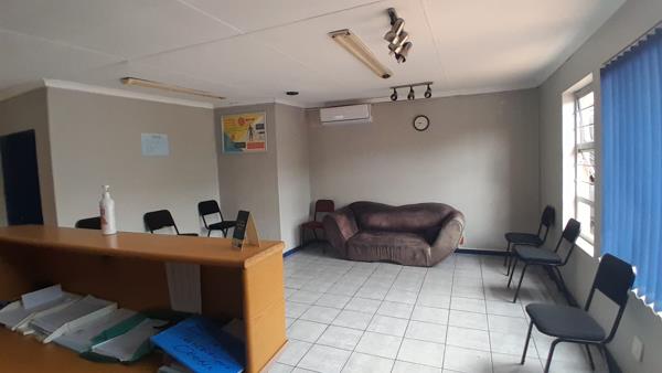 120  m² Office Space