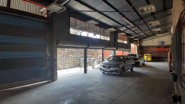 1 036 m² Industrial space
