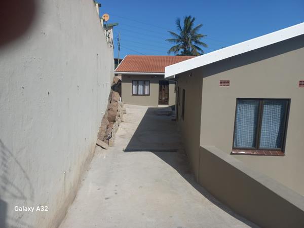 4 Bedroom Garden Cottage