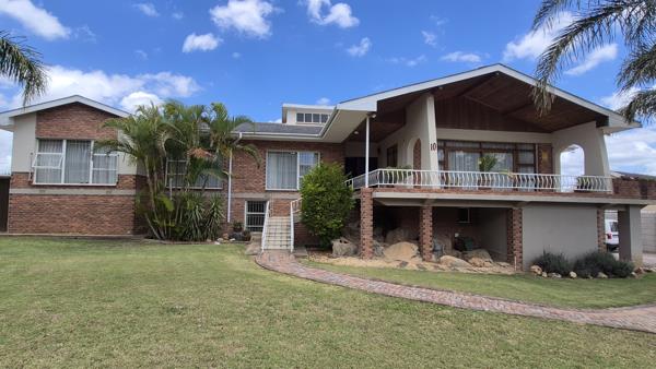 7 Bedroom House